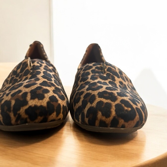 b.o.c. Born Concept Suree Loafer Women's 7.5 - Tan Leopard Print - Picture 2 of 8